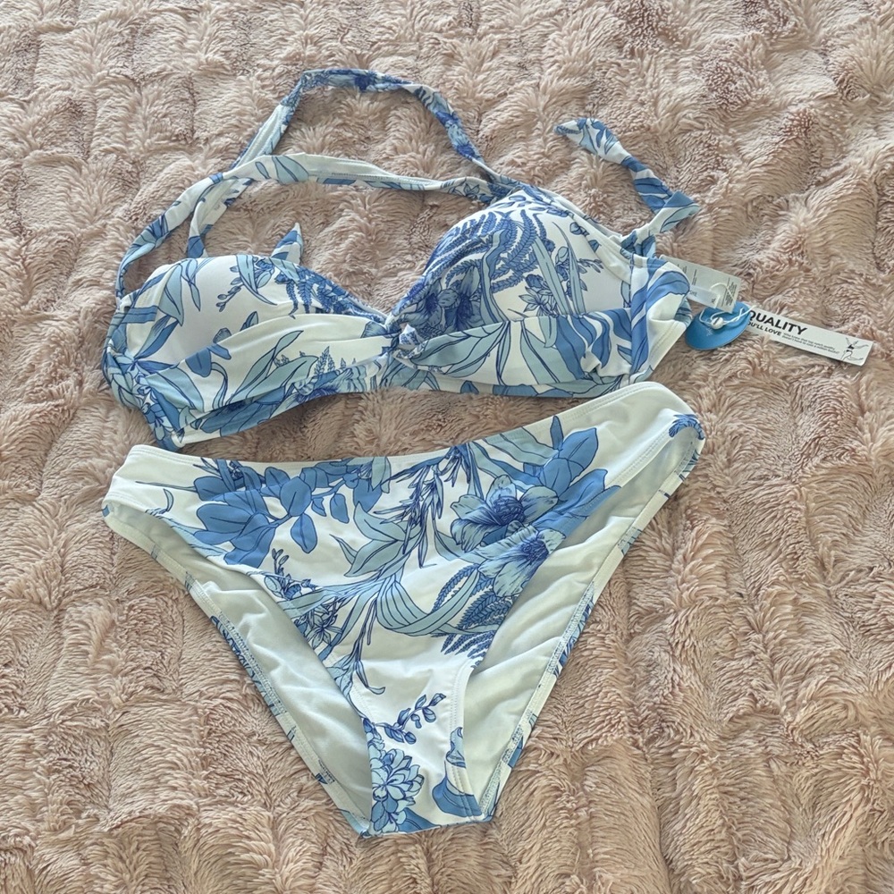 Cupshe Blue Floral Bikini Set New